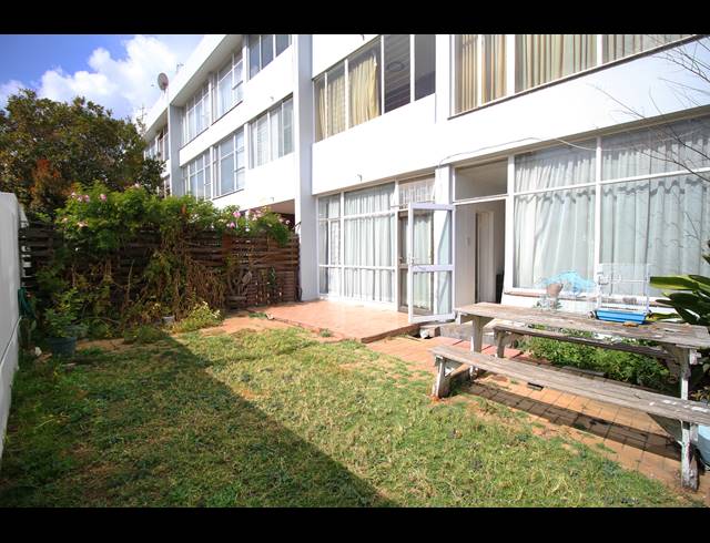 1 BEDROOM APARTMENT FOR SALE IN ORCHARDS